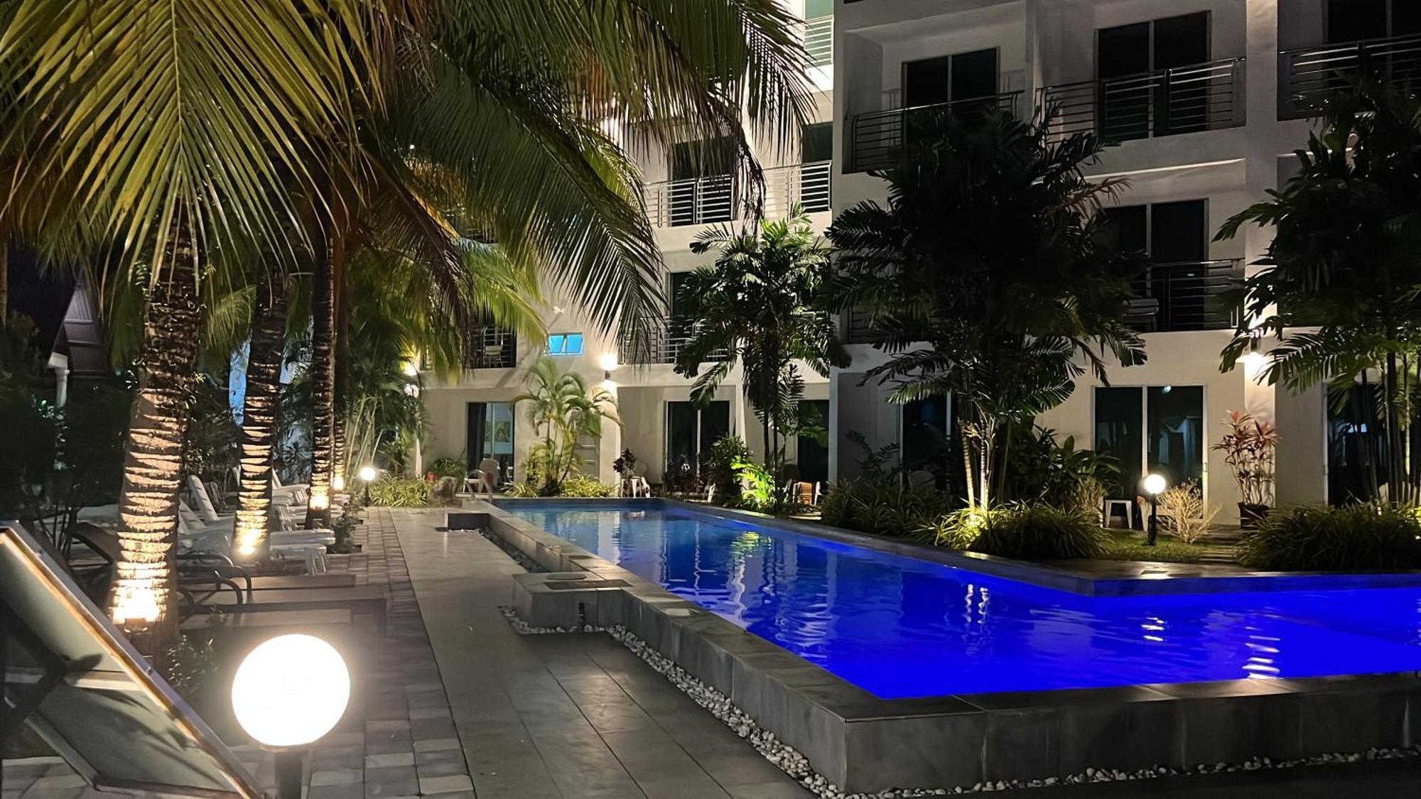 White Lodge Pantai Cenang  Exterior foto